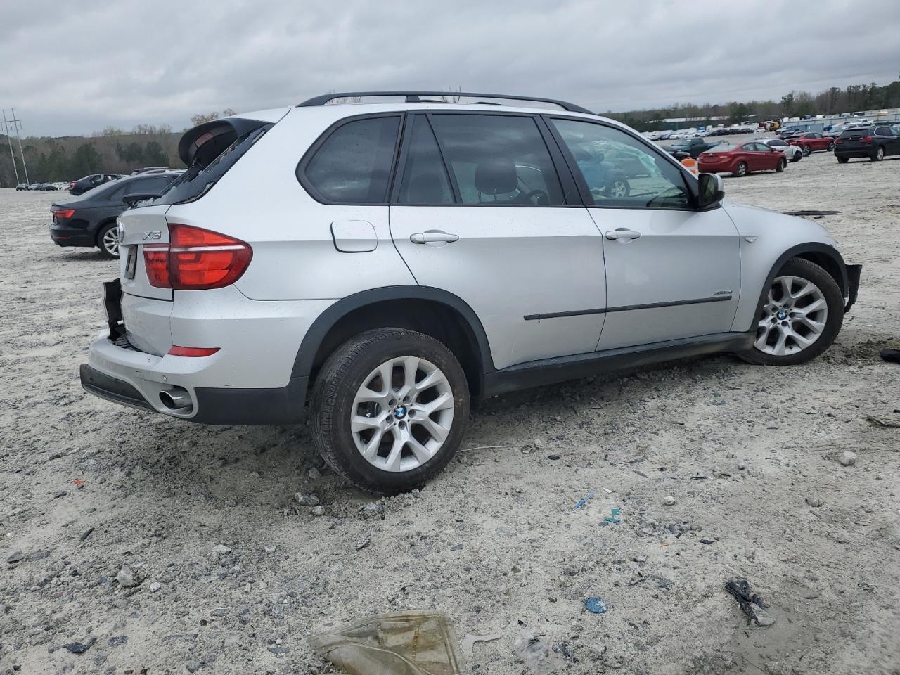 2012 BMW X5 XDRIVE3 - Image 3