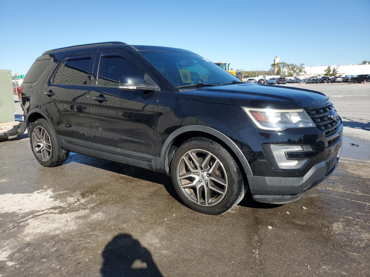 2017 FORD EXPLORER S - Image 4