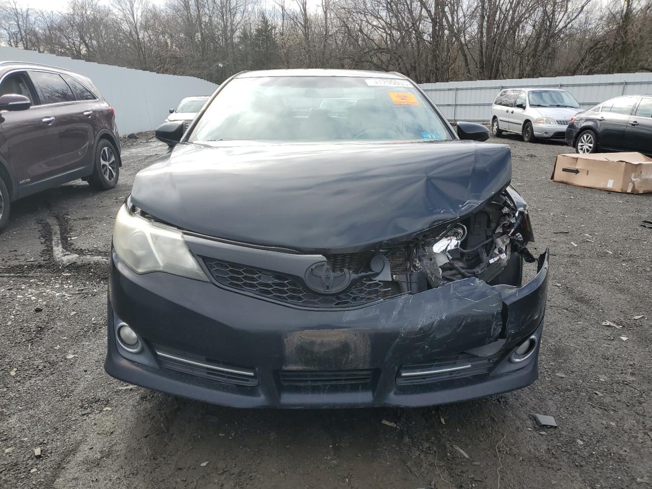 2013 TOYOTA CAMRY L - Image 5