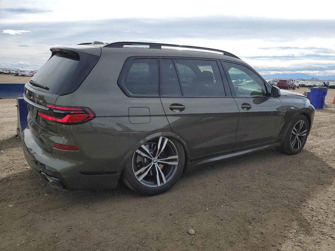 2024 BMW X7 XDRIVE4 - Фото 3
