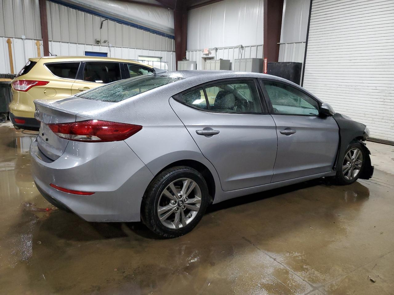 2017 HYUNDAI ELANTRA SE - Фото 3