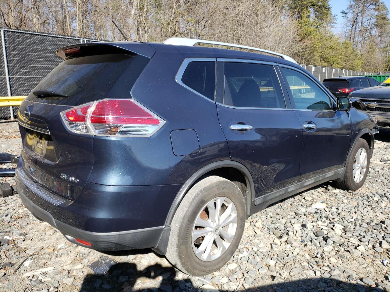 2015 NISSAN ROGUE S - Фото 3