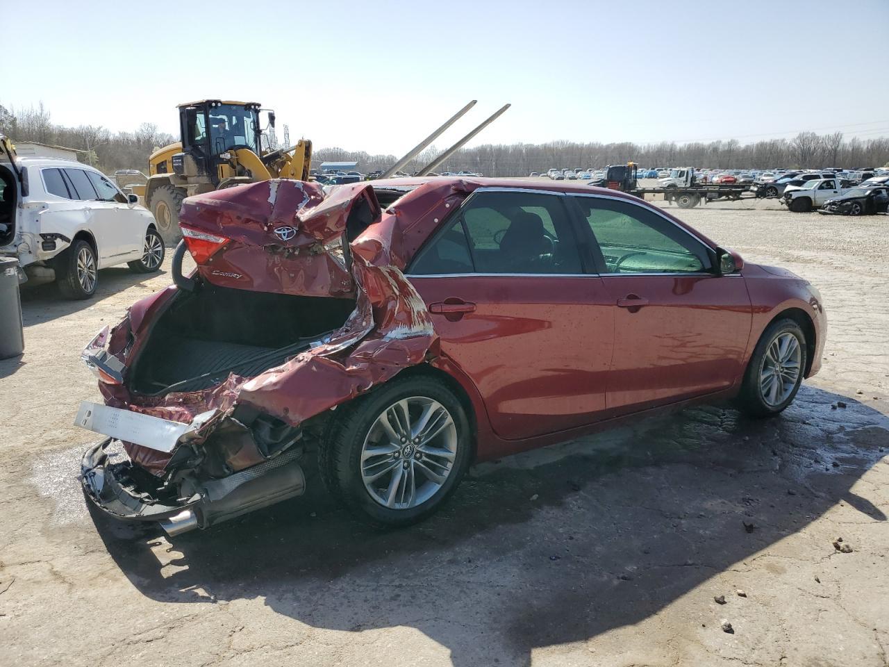 2017 TOYOTA CAMRY LE - Image 3