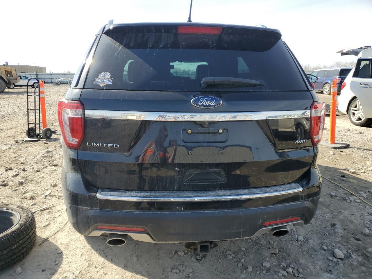 2018 FORD EXPLORER L - Image 6