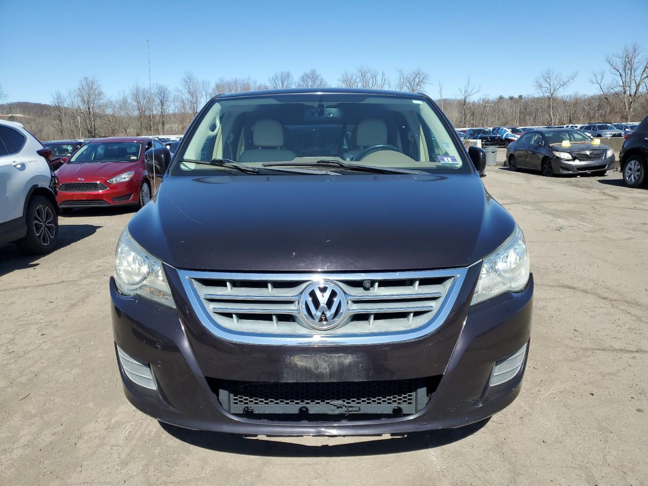 2010 VOLKSWAGEN ROUTAN SE - Фото 5