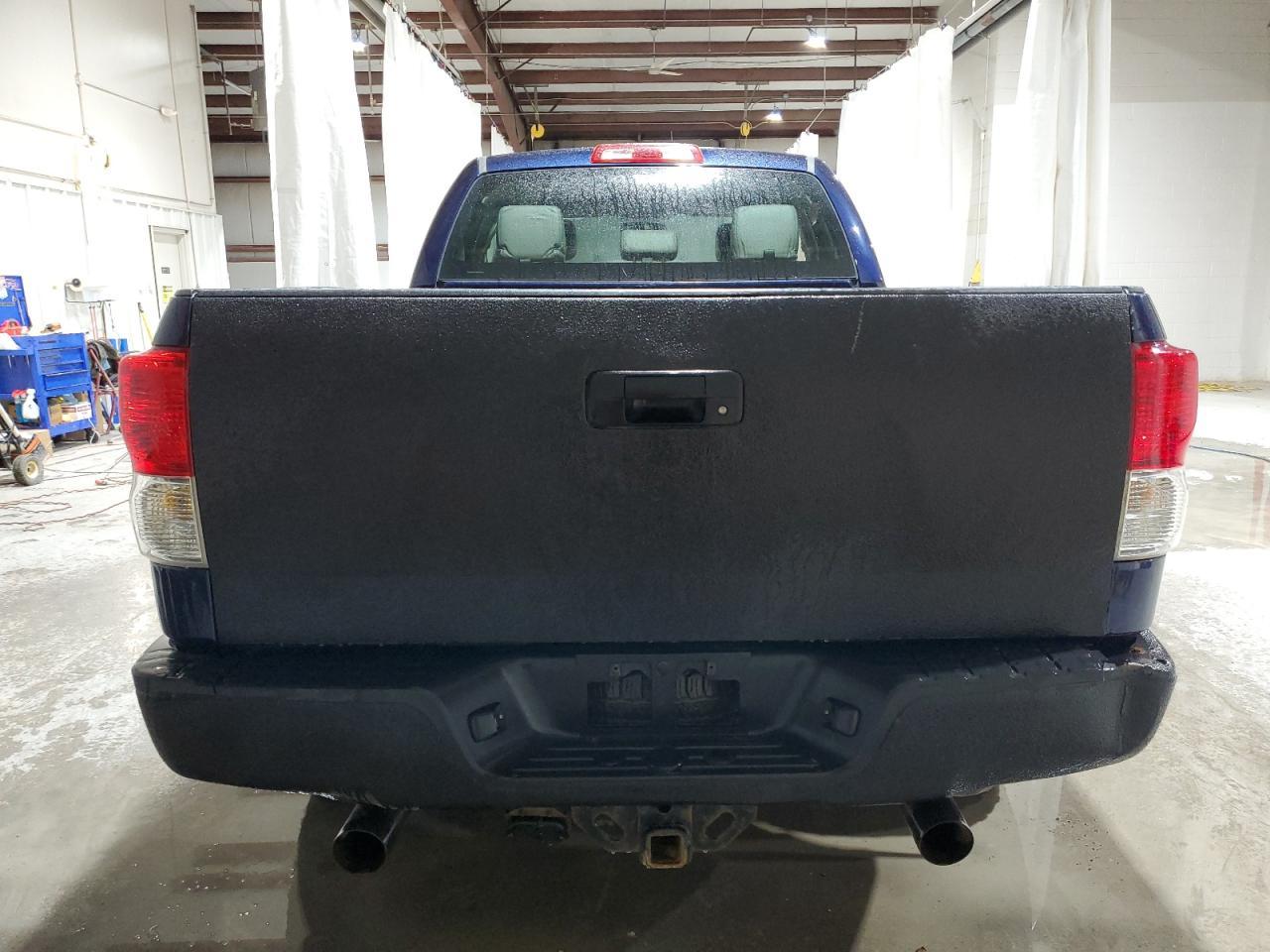 2011 TOYOTA TUNDRA DOU - Фото 6