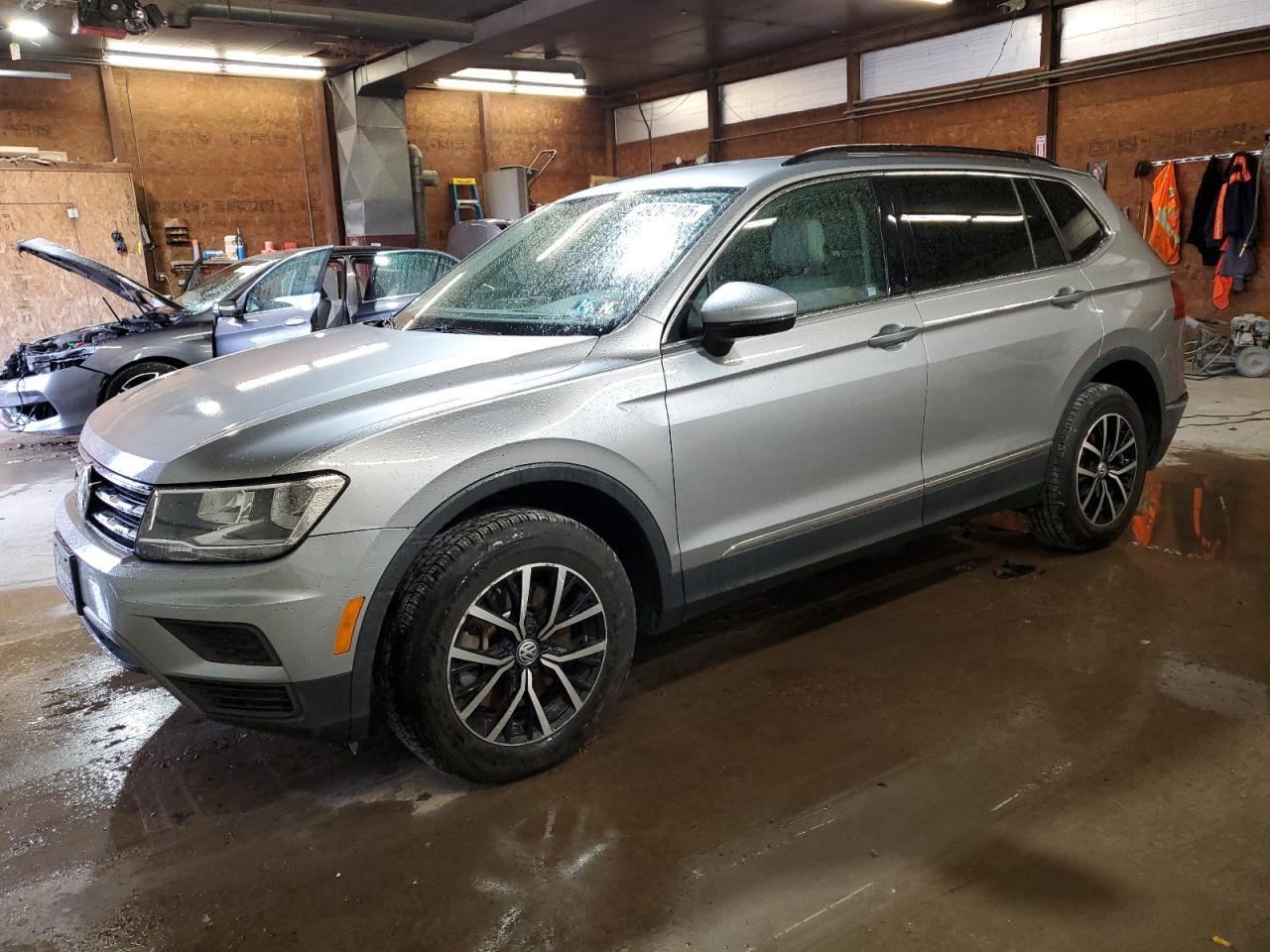 2021 VOLKSWAGEN TIGUAN SE