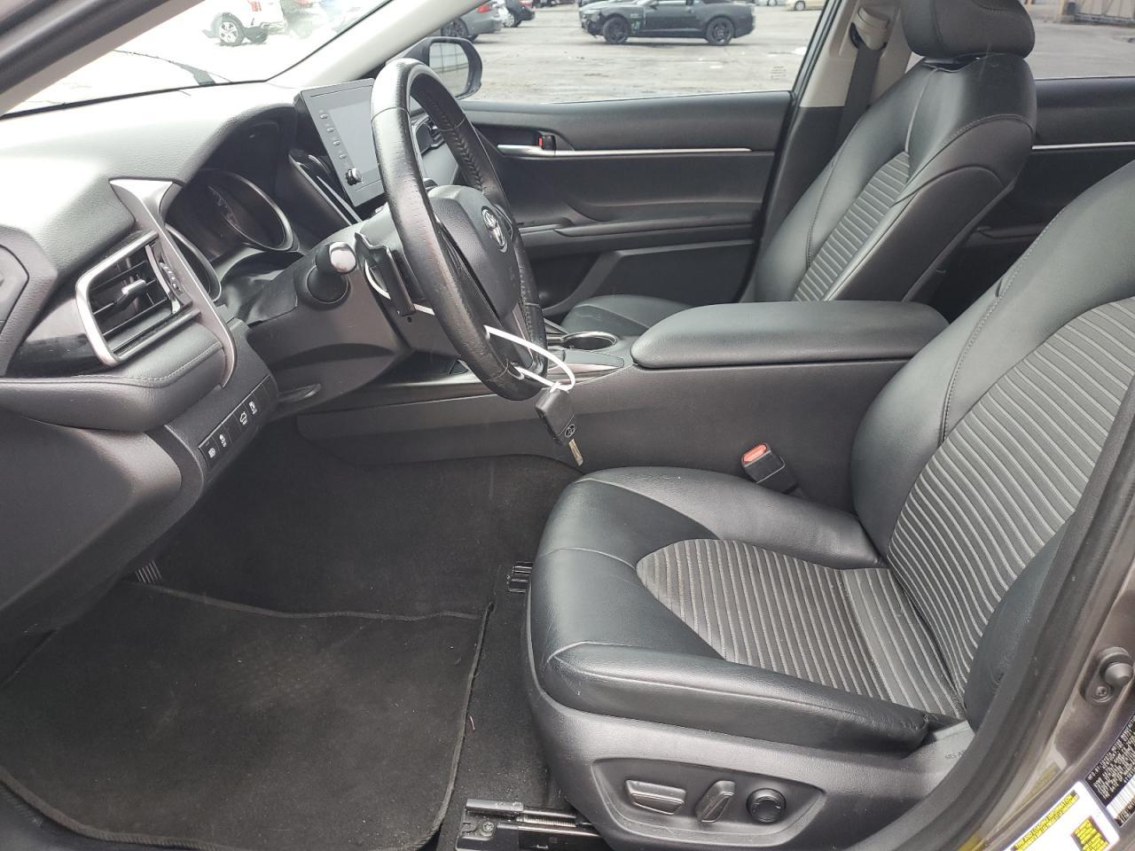 2021 TOYOTA CAMRY SE - Image 7