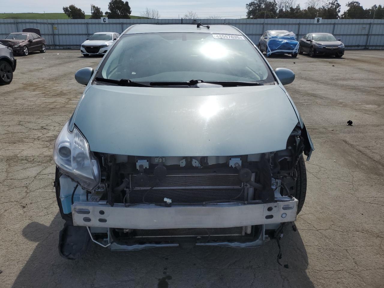 2015 TOYOTA PRIUS - Фото 5