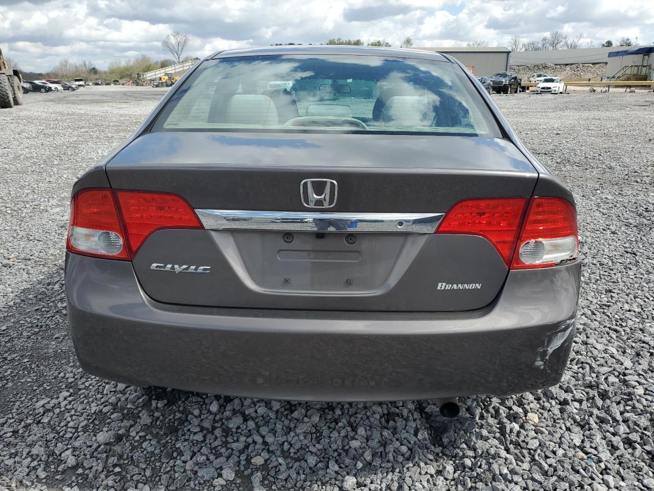 2011 HONDA CIVIC LX - Image 6