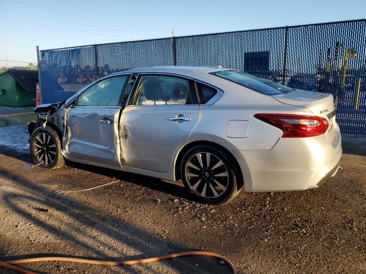 2018 NISSAN ALTIMA 2.5 - Image 2
