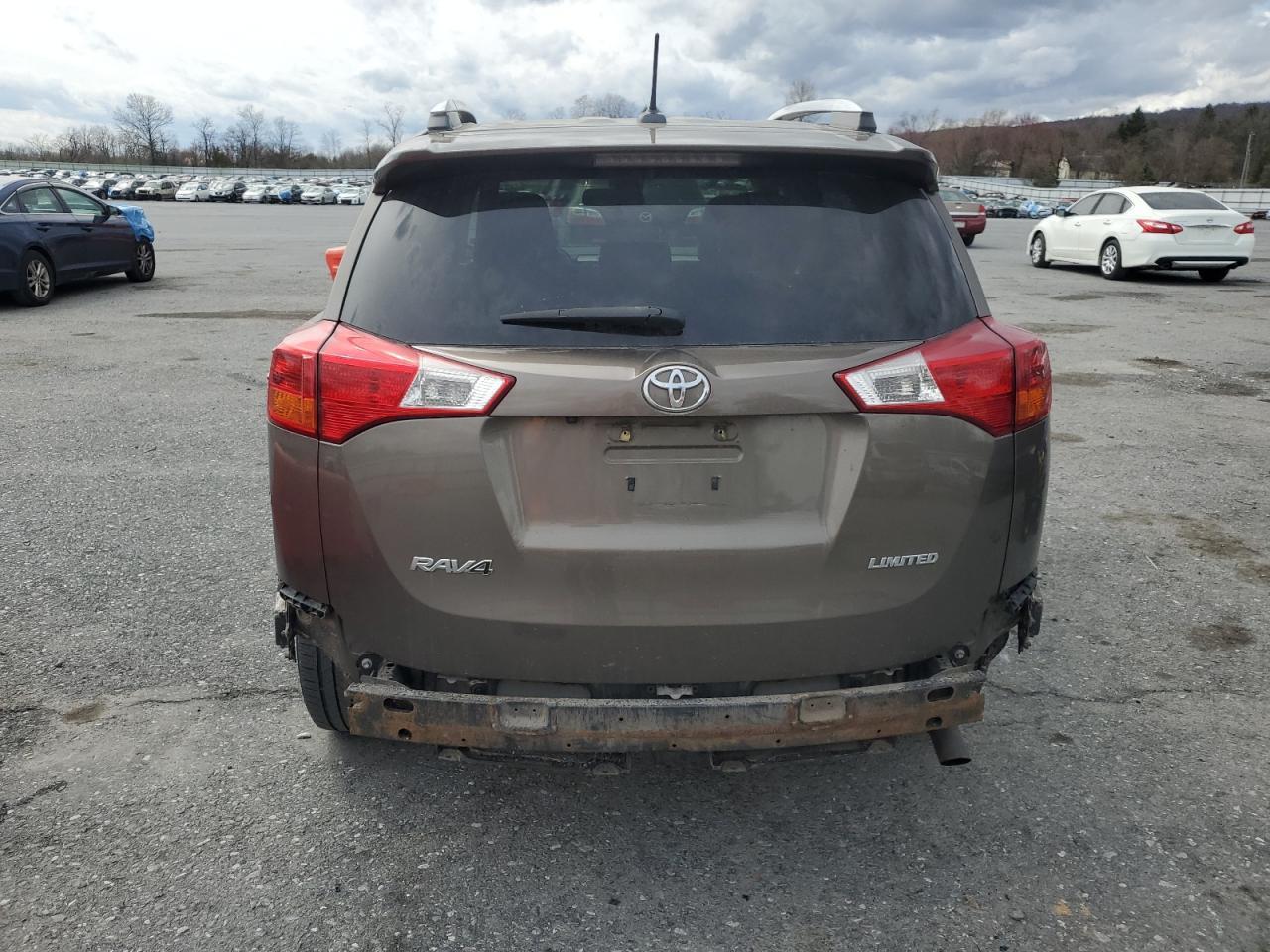 2014 TOYOTA RAV4 LIMIT - Фото 6