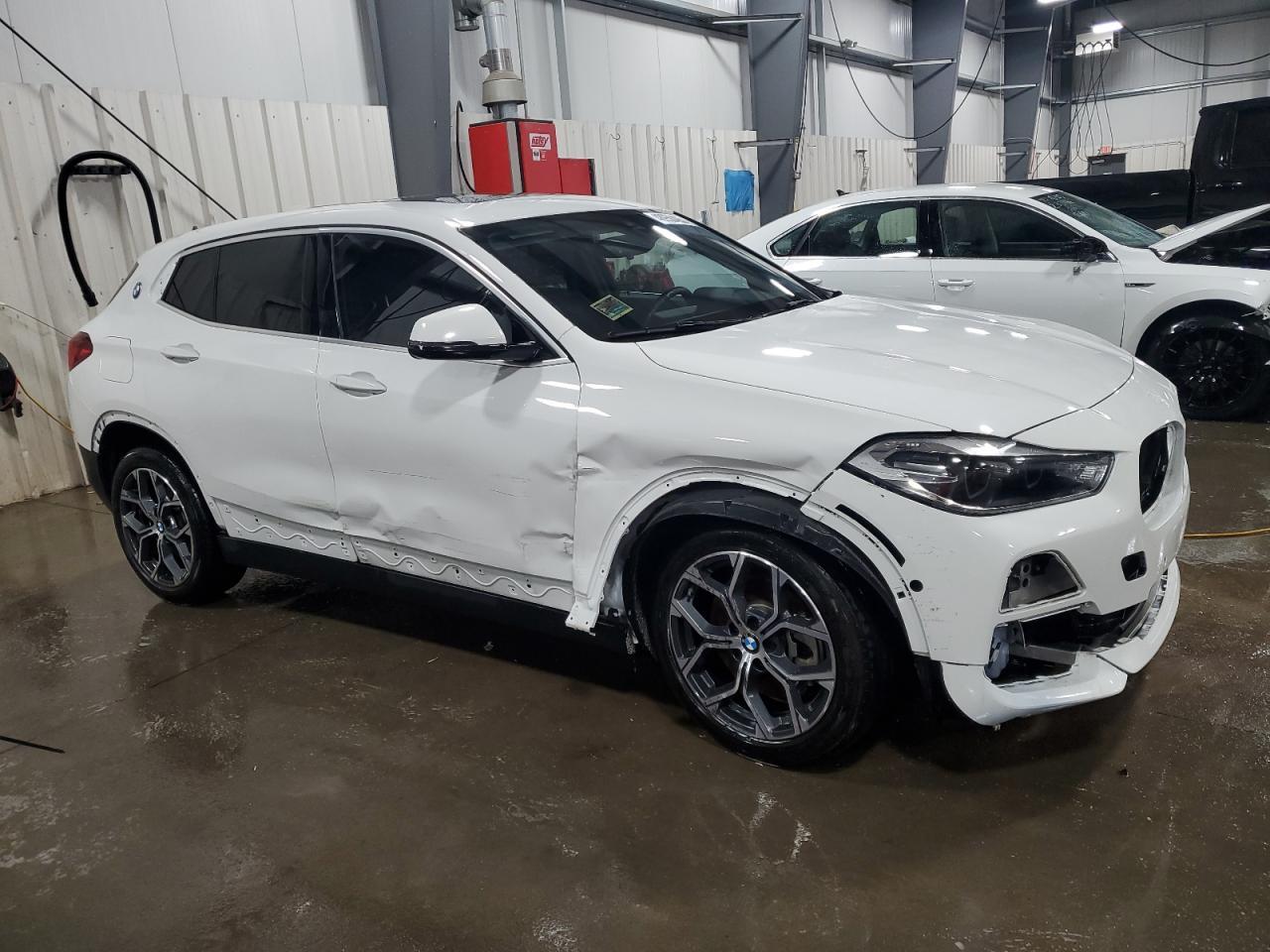 2023 BMW X2 XDRIVE2 - Фото 4
