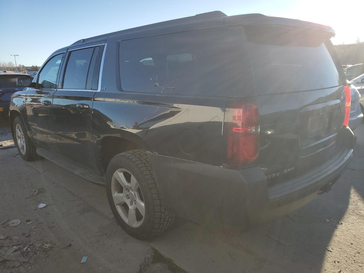 2016 CHEVROLET SUBURBAN K - Фото 2