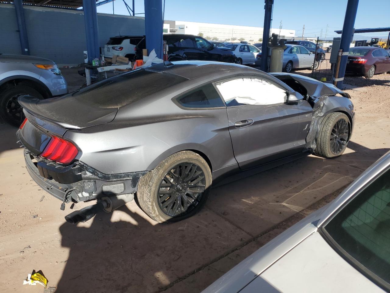 2021 FORD MUSTANG GT - Фото 3