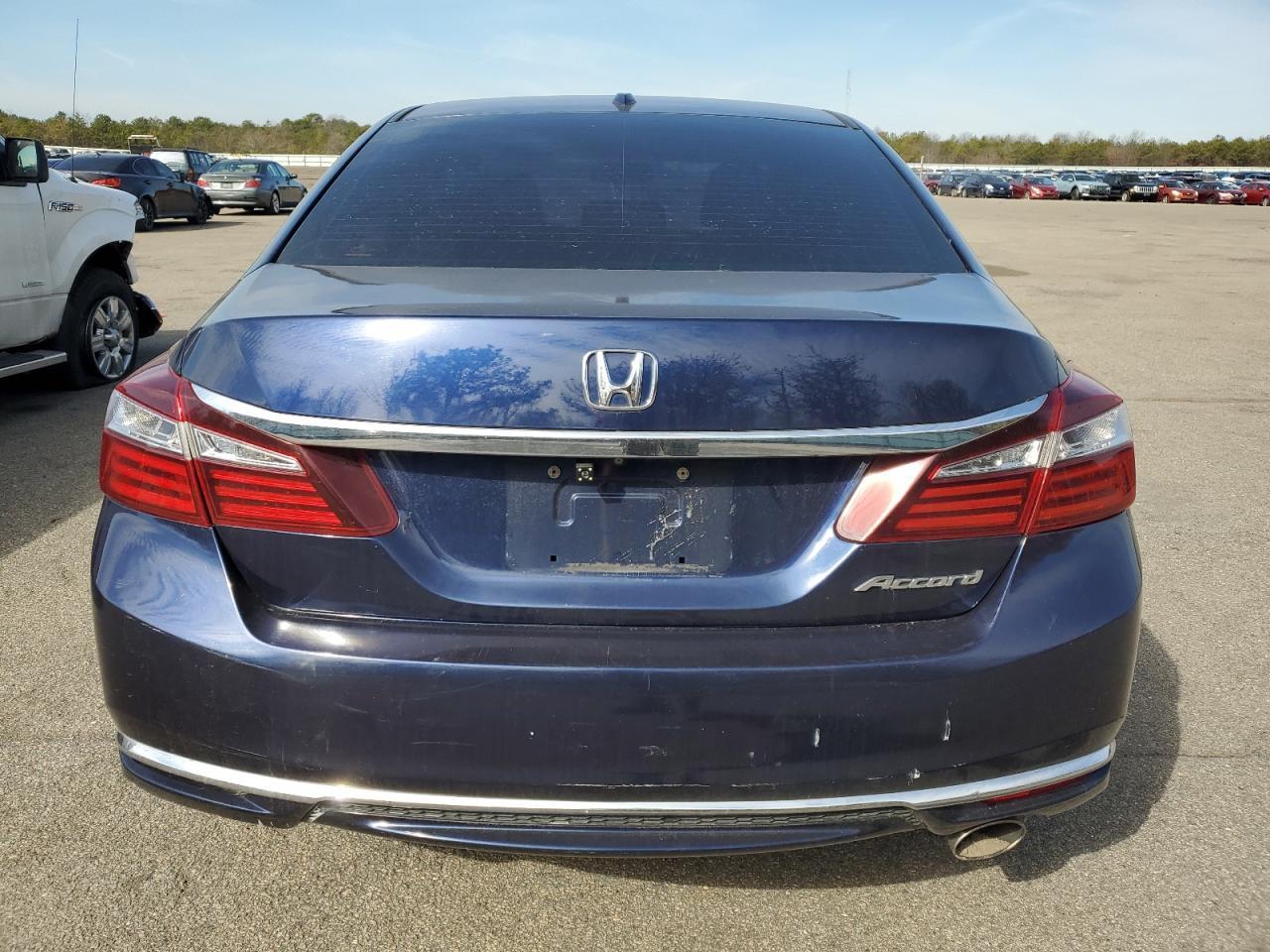 2016 HONDA ACCORD EXL - Image 6