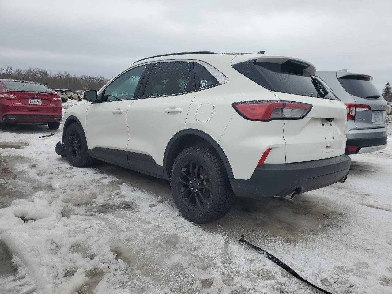 2020 FORD ESCAPE SE - Image 2