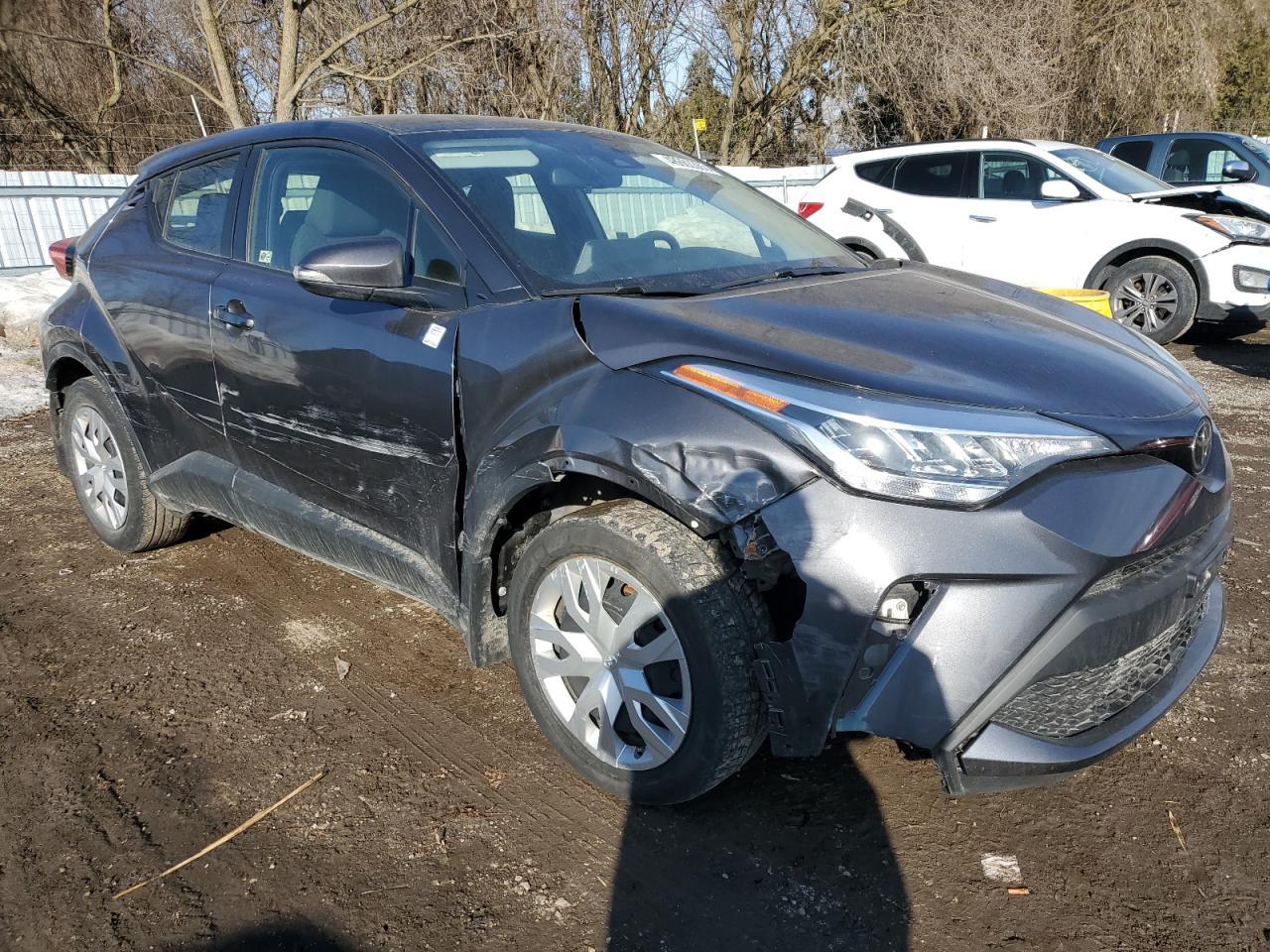 2021 TOYOTA C-HR XLE - Фото 4