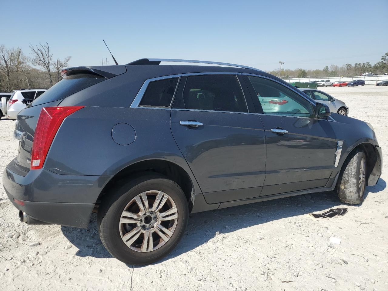 2013 CADILLAC SRX LUXURY - Image 3