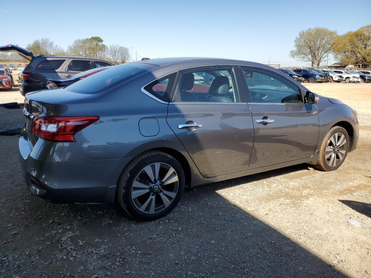 2016 NISSAN SENTRA S - Фото 3