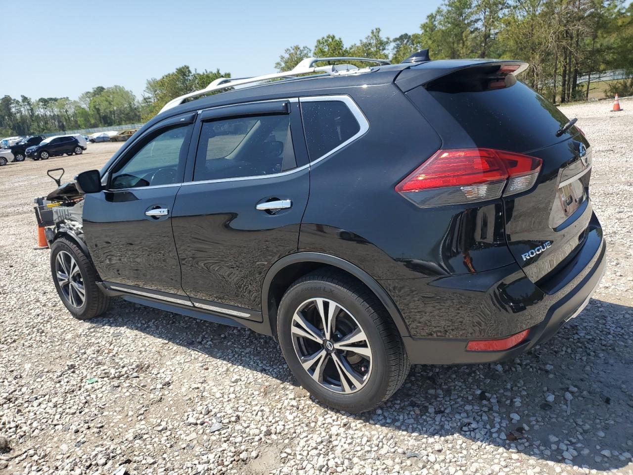 2017 NISSAN ROGUE S - Фото 2