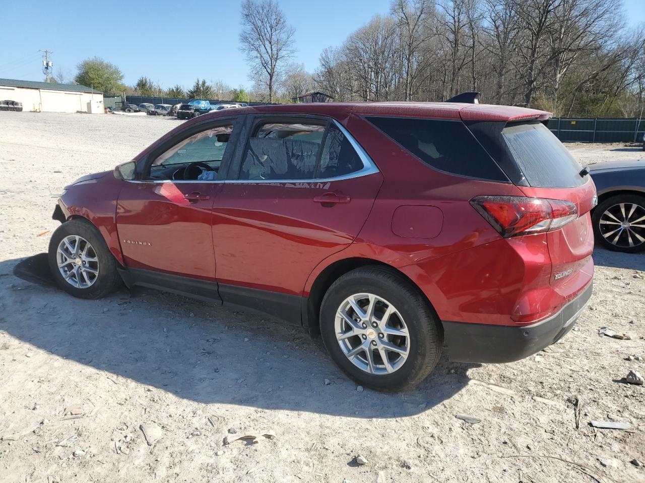 2024 CHEVROLET EQUINOX LT - Фото 2