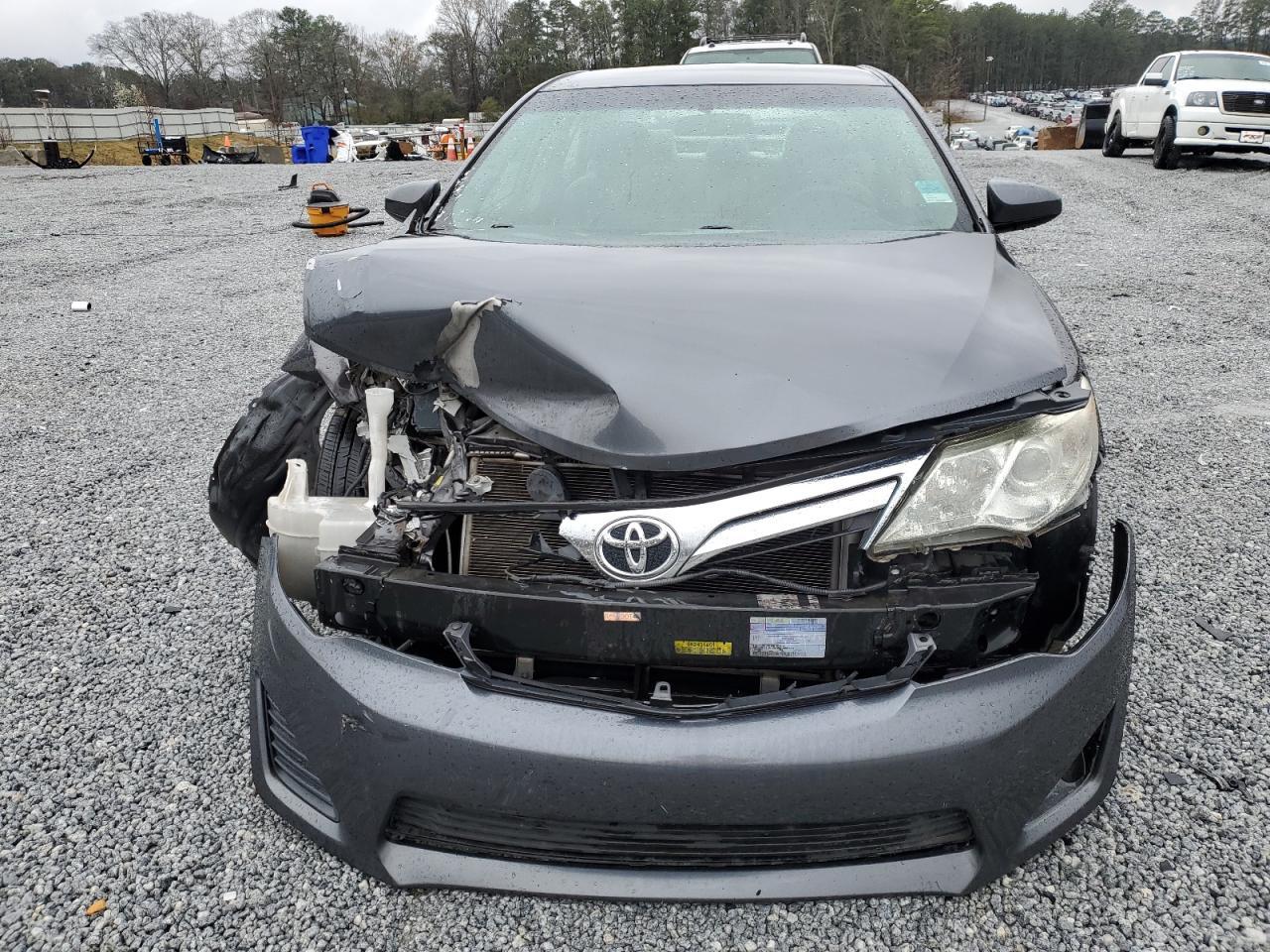 2014 TOYOTA CAMRY L - Фото 5