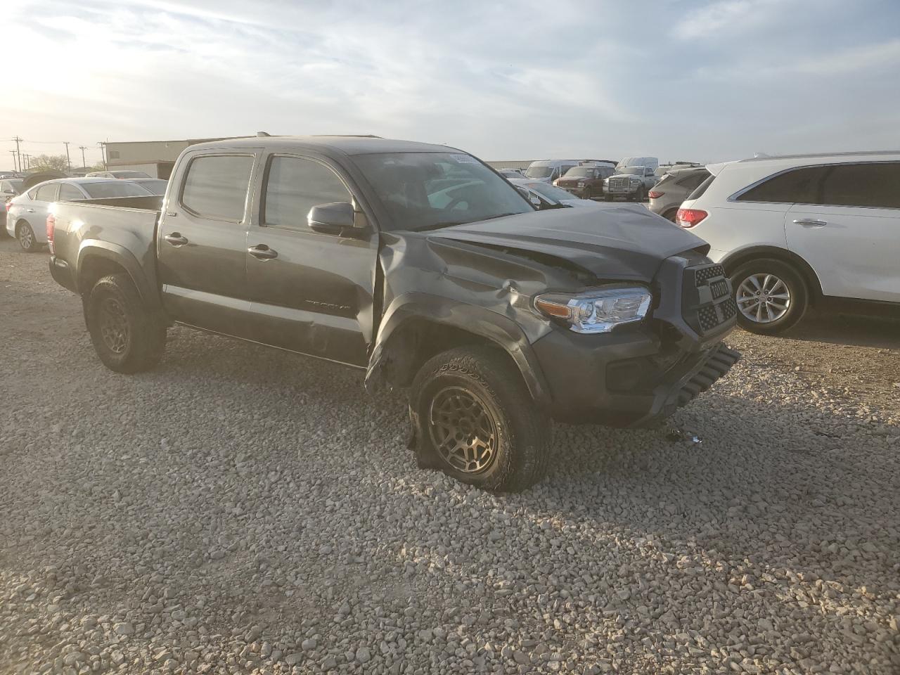 2023 TOYOTA TACOMA DOU - Фото 4