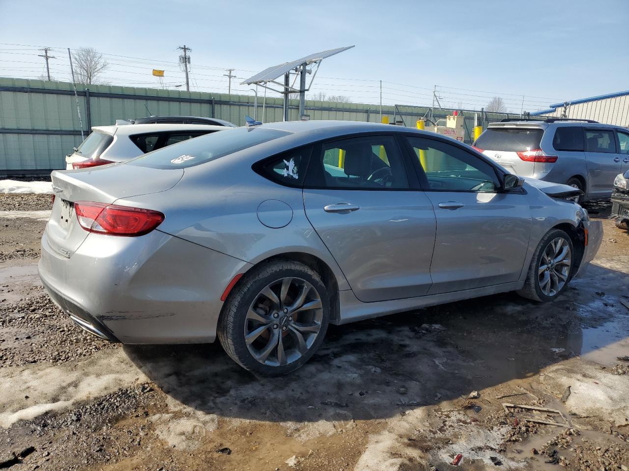 2015 CHRYSLER 200 S - Фото 3