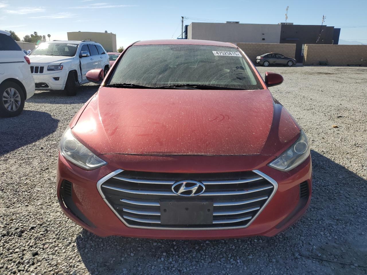 2018 HYUNDAI ELANTRA SE - Фото 5