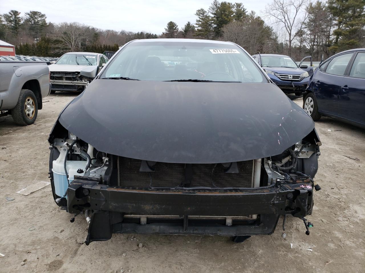 2016 TOYOTA CAMRY LE - Фото 5