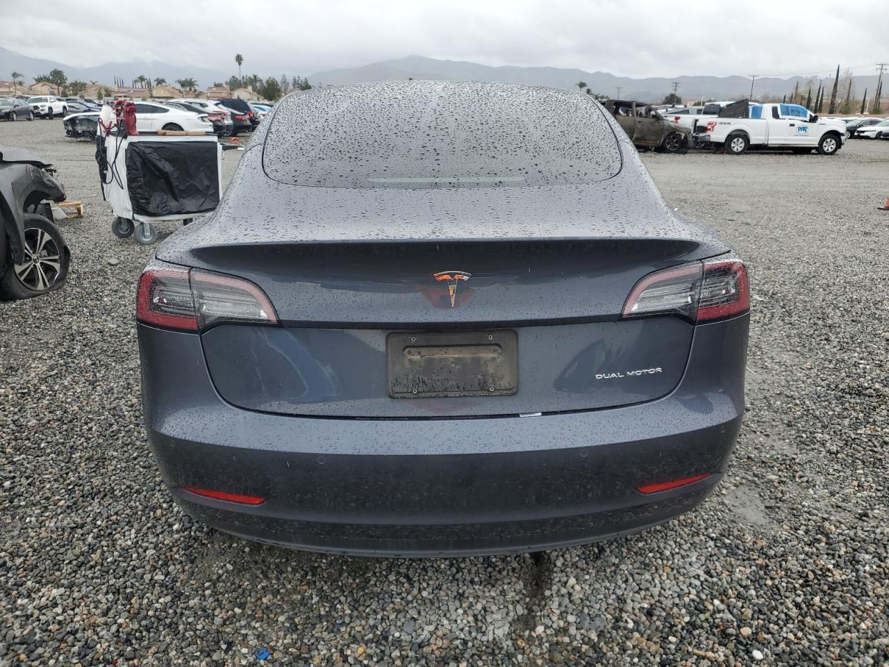 2022 TESLA MODEL 3 - Фото 6