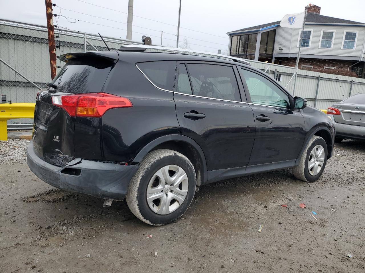 2015 TOYOTA RAV4 LE - Фото 3