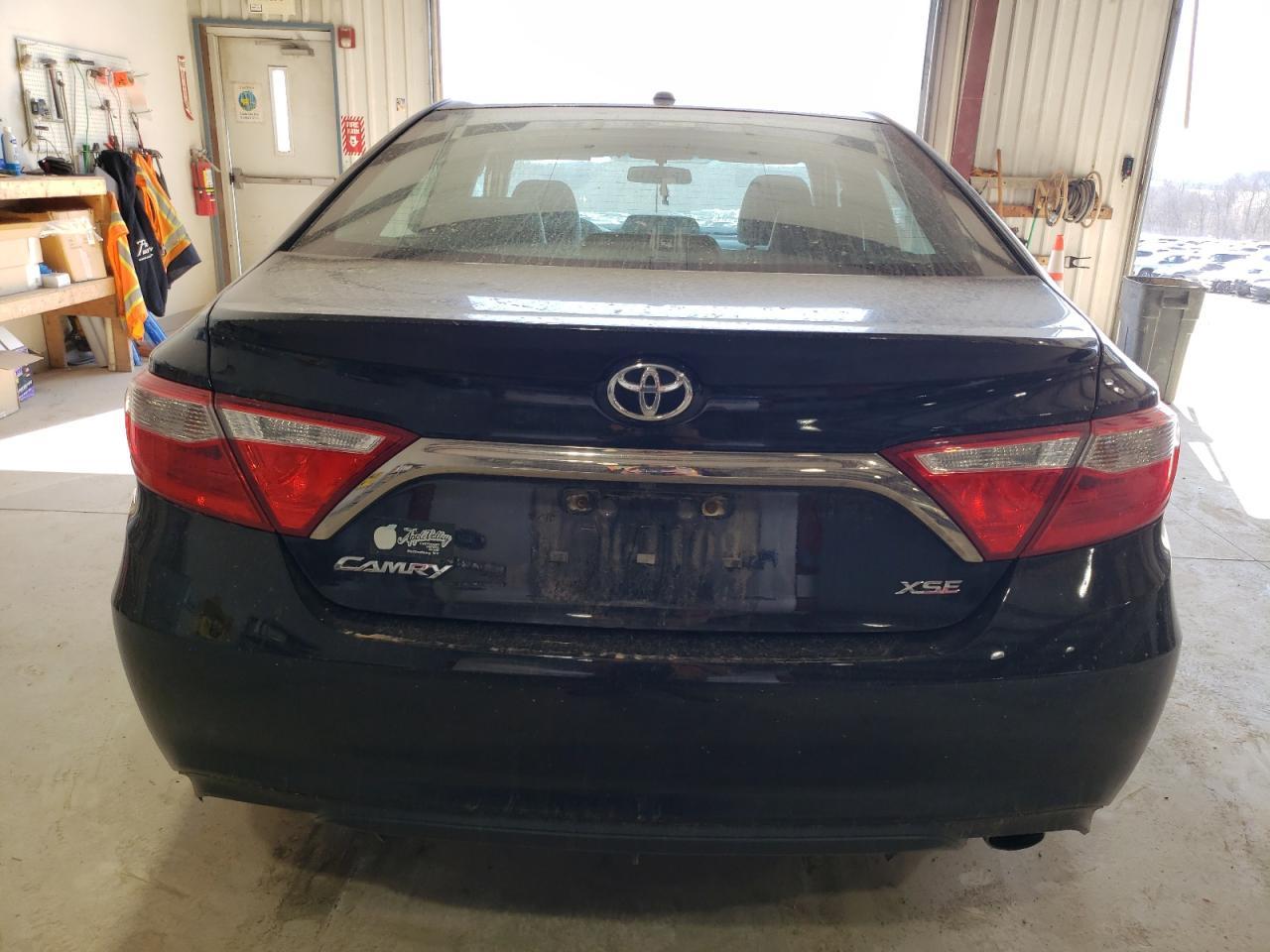 2017 TOYOTA CAMRY LE - Image 6