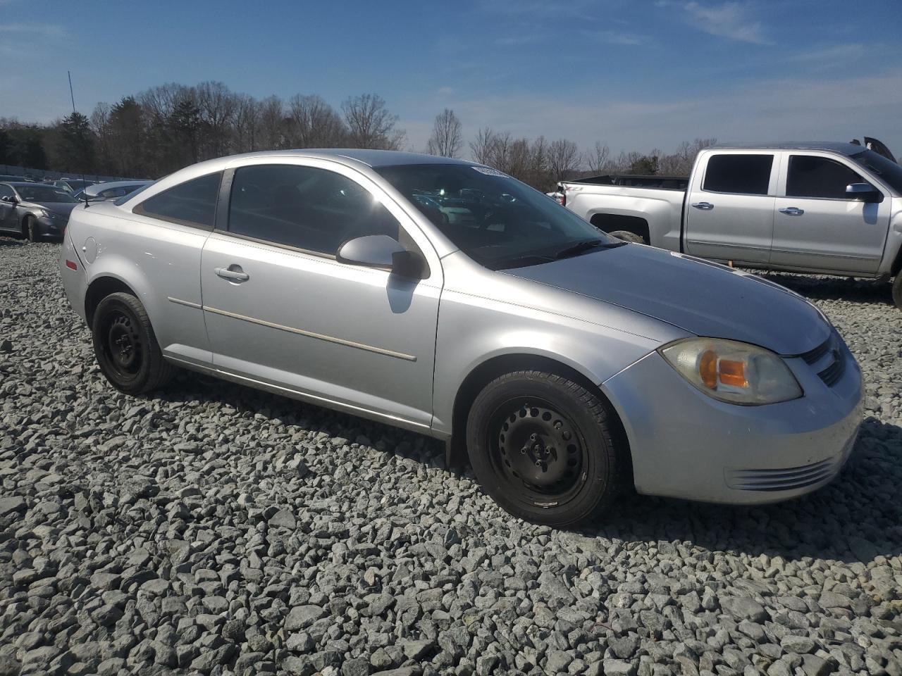2010 CHEVROLET COBALT 1LT - Image 4