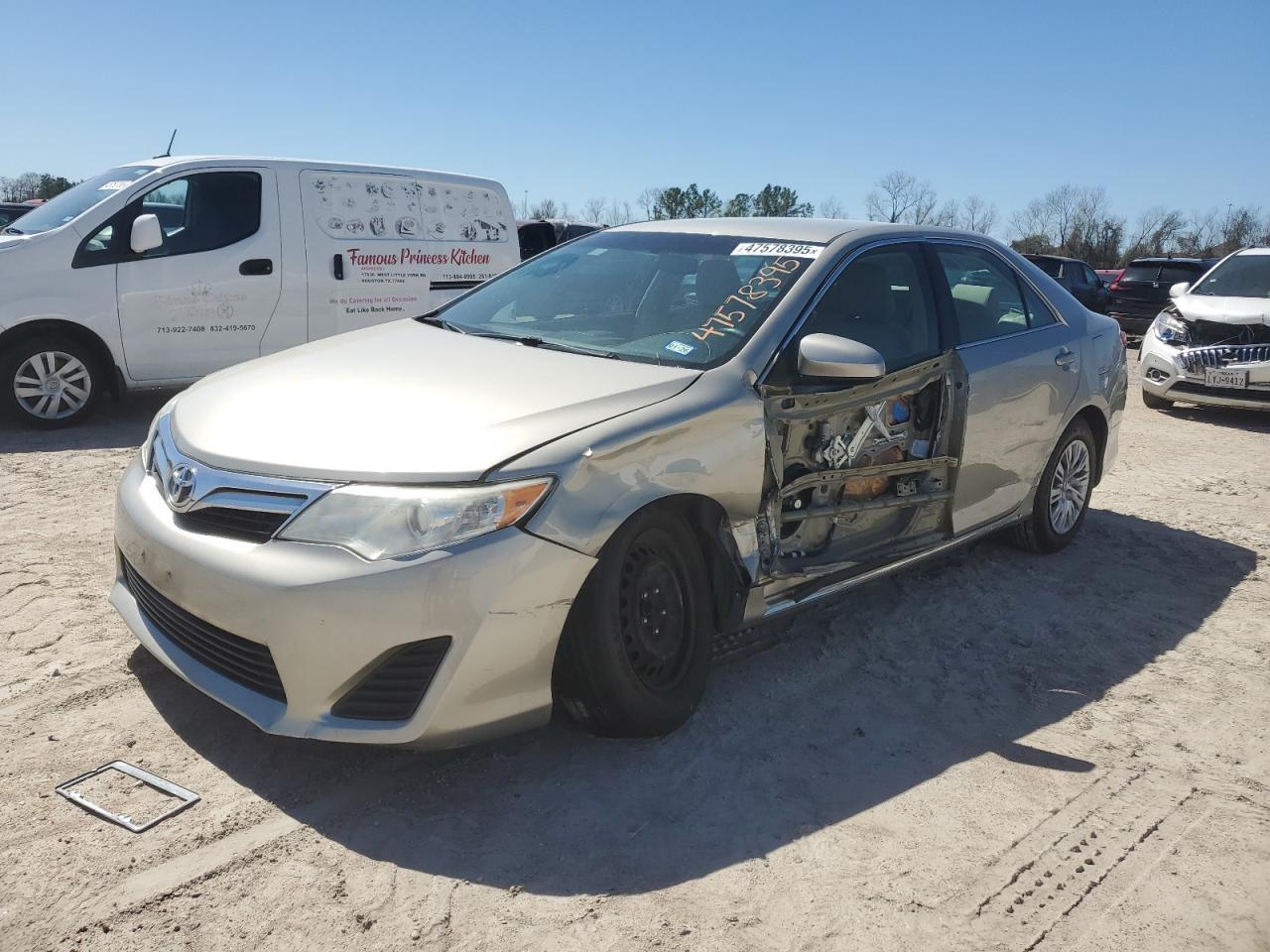 2014 TOYOTA CAMRY L