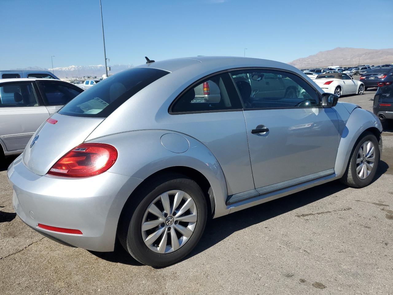 2014 VOLKSWAGEN BEETLE - Image 3
