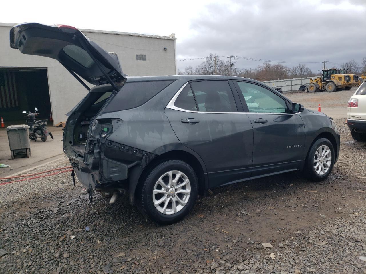 2019 CHEVROLET EQUINOX LT - Image 3