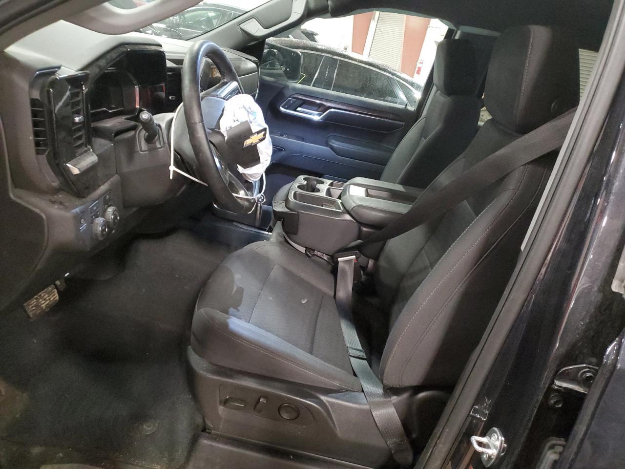 2023 CHEVROLET SILVERADO - Image 7