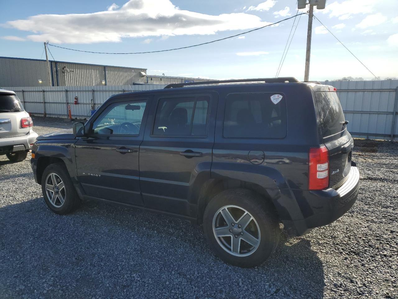 2015 JEEP PATRIOT SP - Image 2