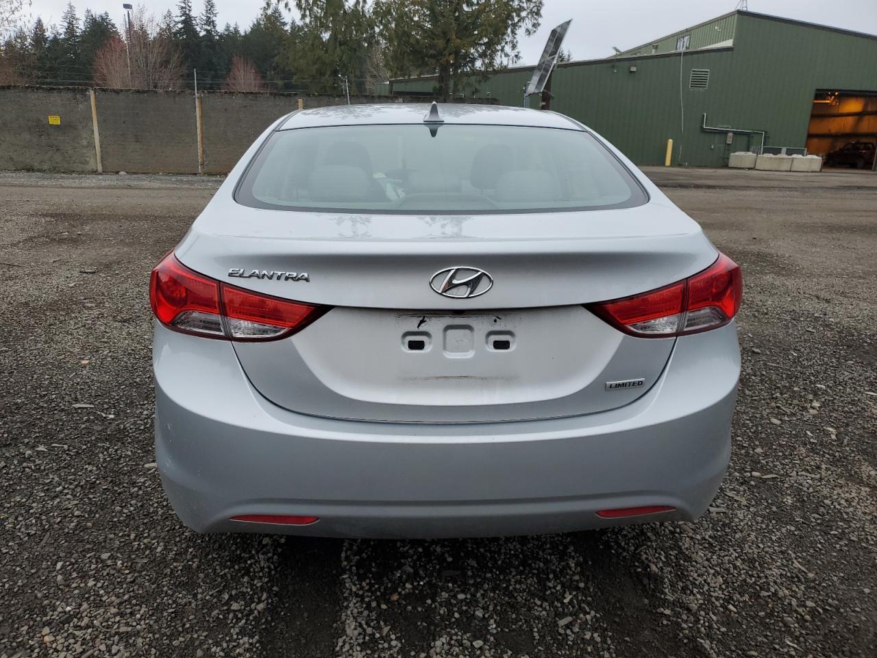 2013 HYUNDAI ELANTRA GL - Фото 6