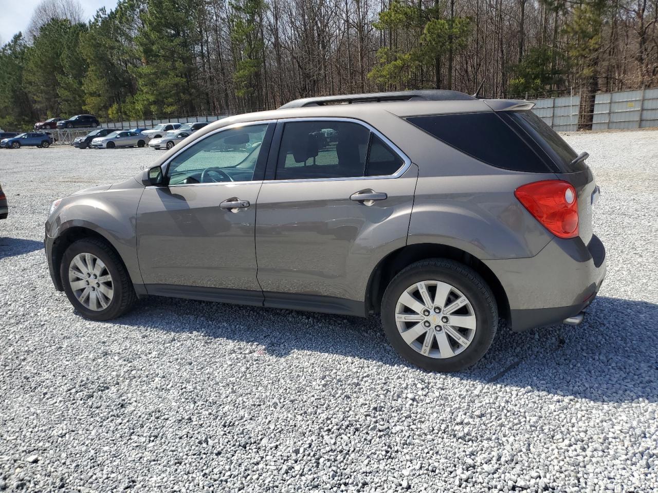 2011 CHEVROLET EQUINOX LT - Фото 2