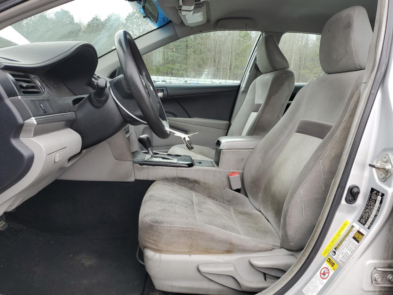 2013 TOYOTA CAMRY L - Фото 7
