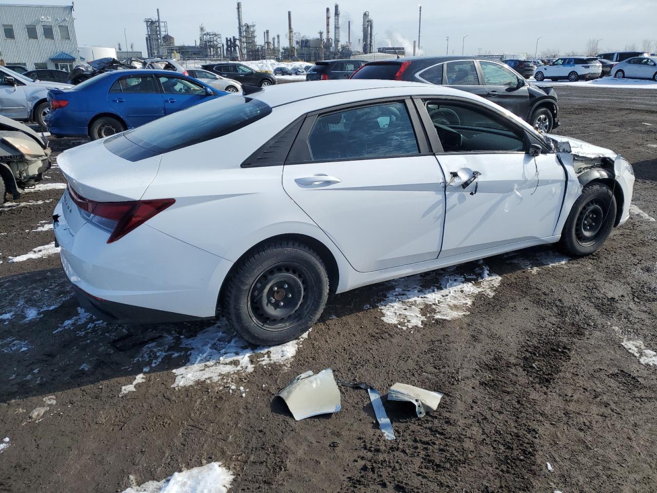 2023 HYUNDAI ELANTRA SE - Image 3