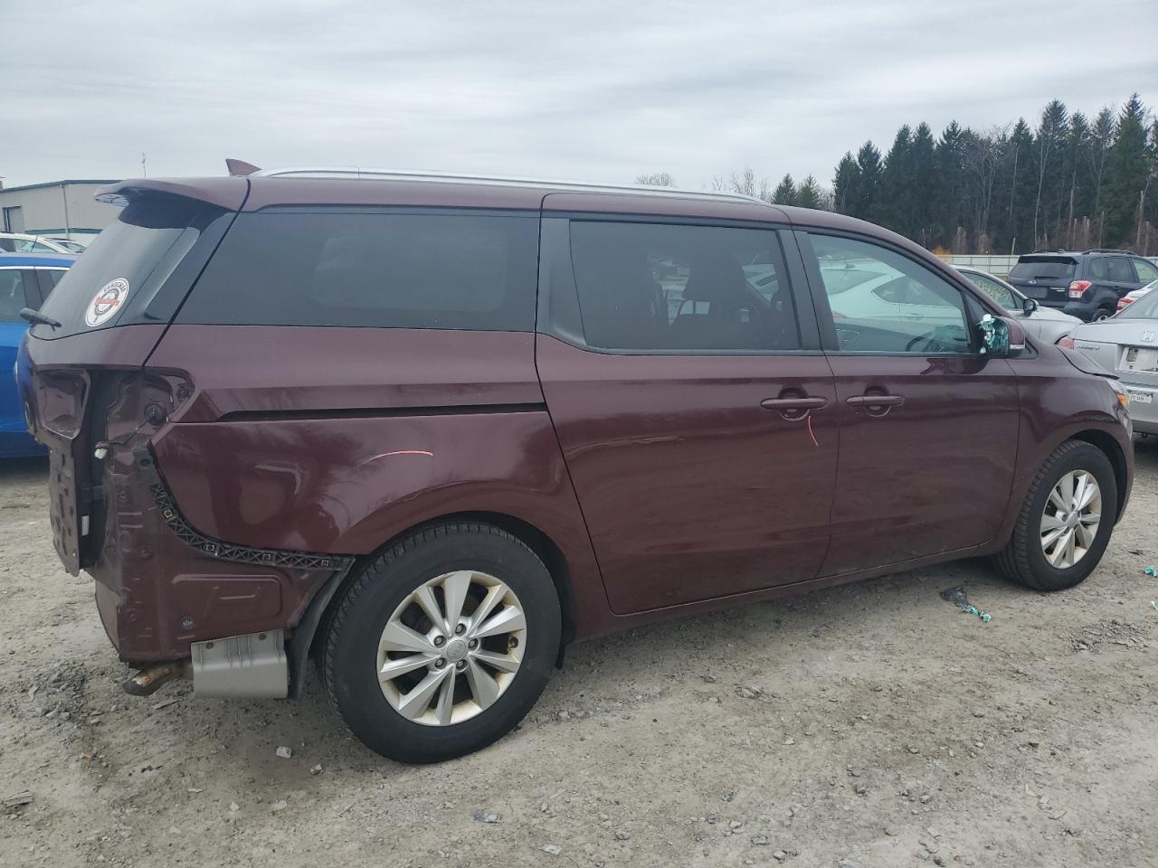 2016 KIA SEDONA LX - Фото 3