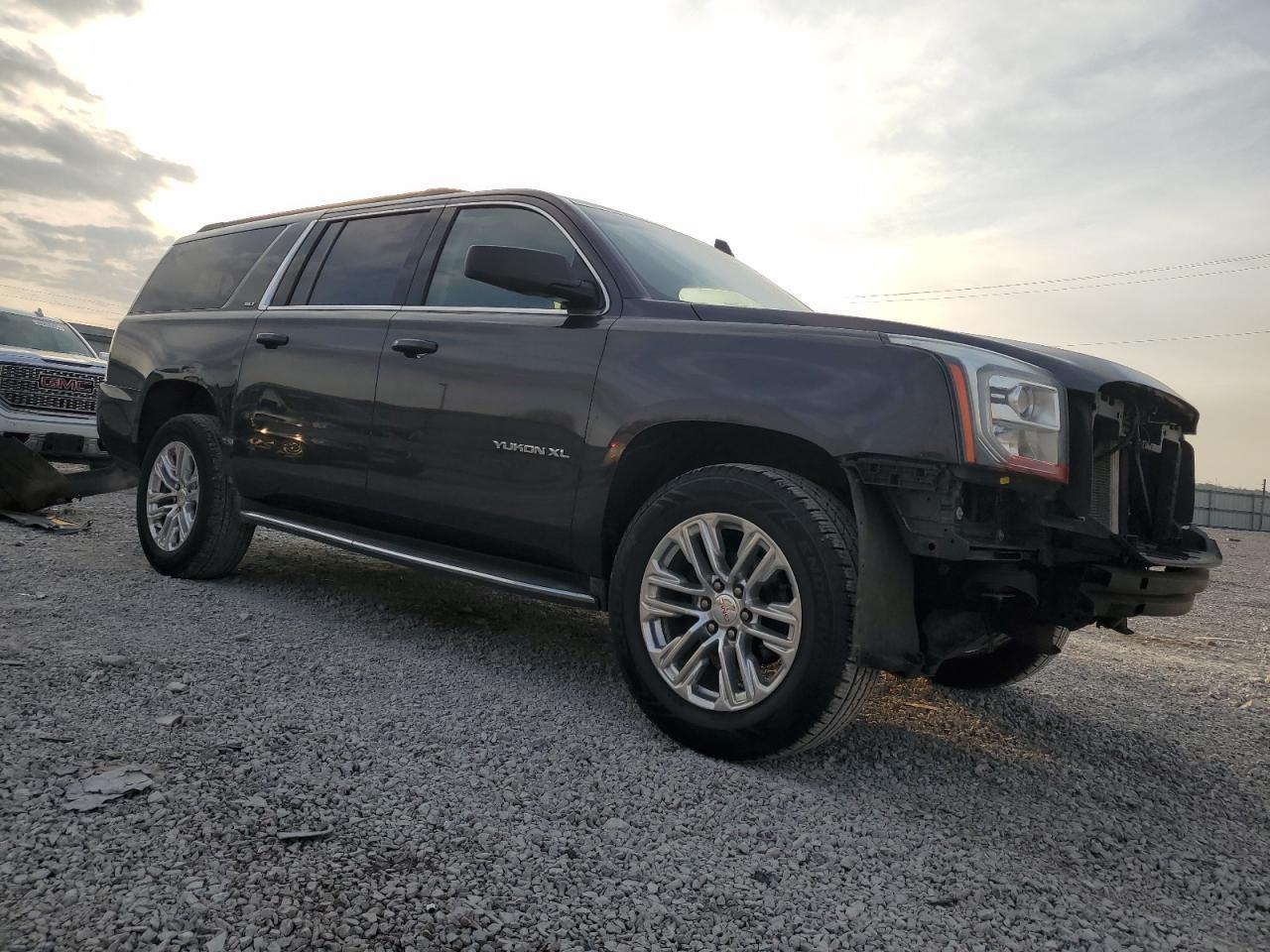 2016 GMC YUKON XL K - Фото 4