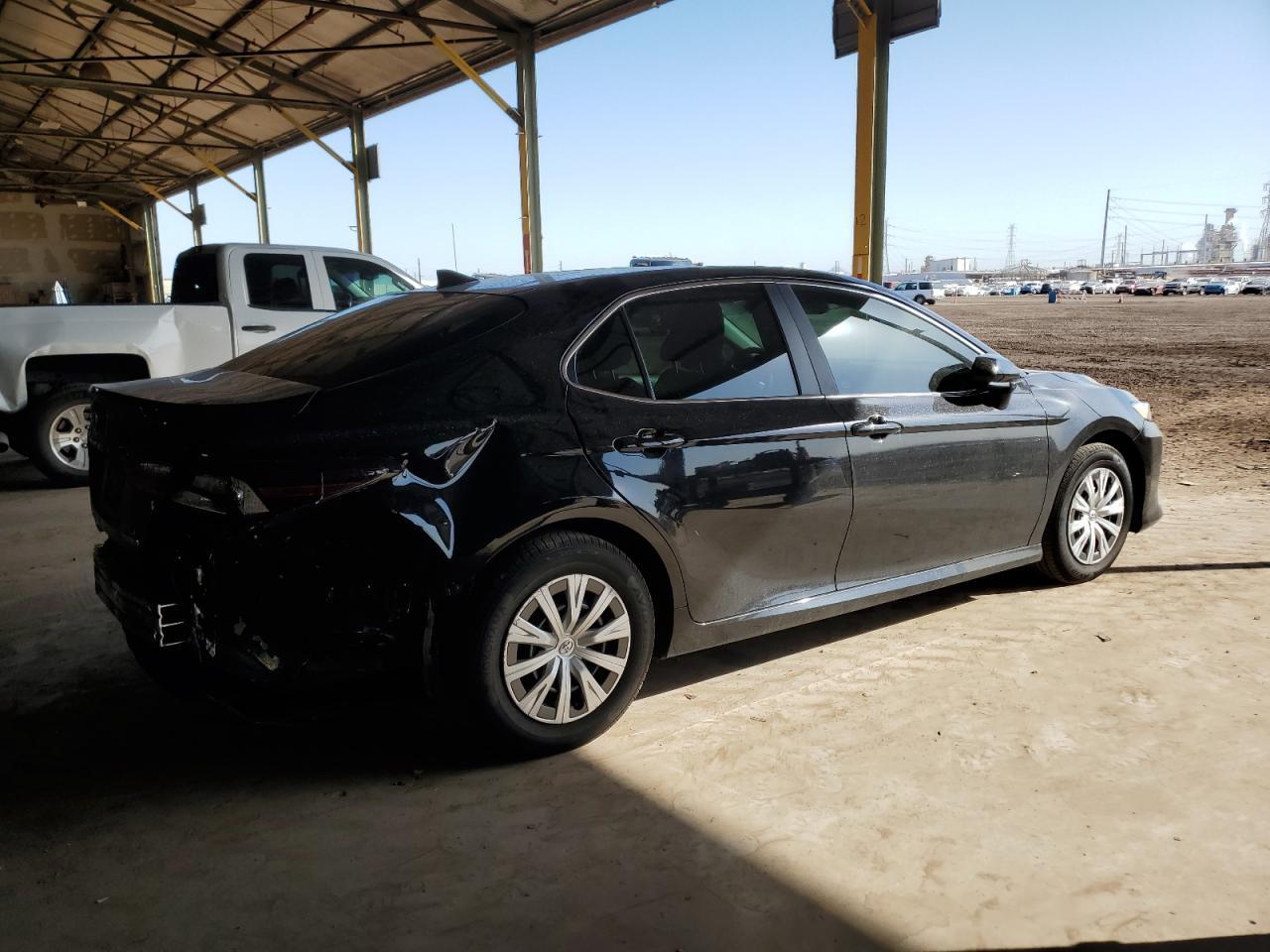 2024 TOYOTA CAMRY LE - Фото 3