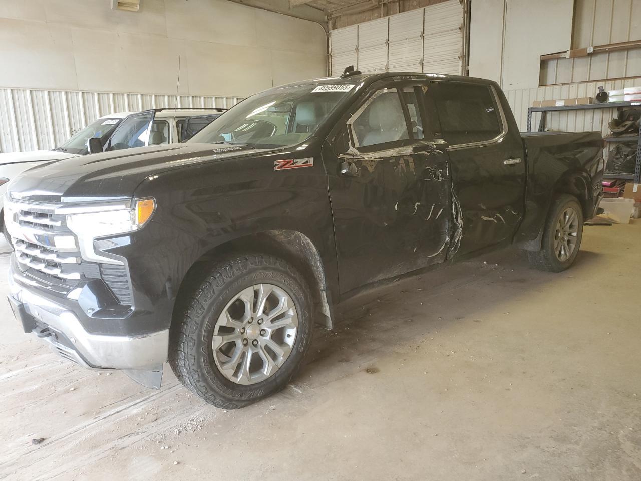 2023 CHEVROLET SILVERADO