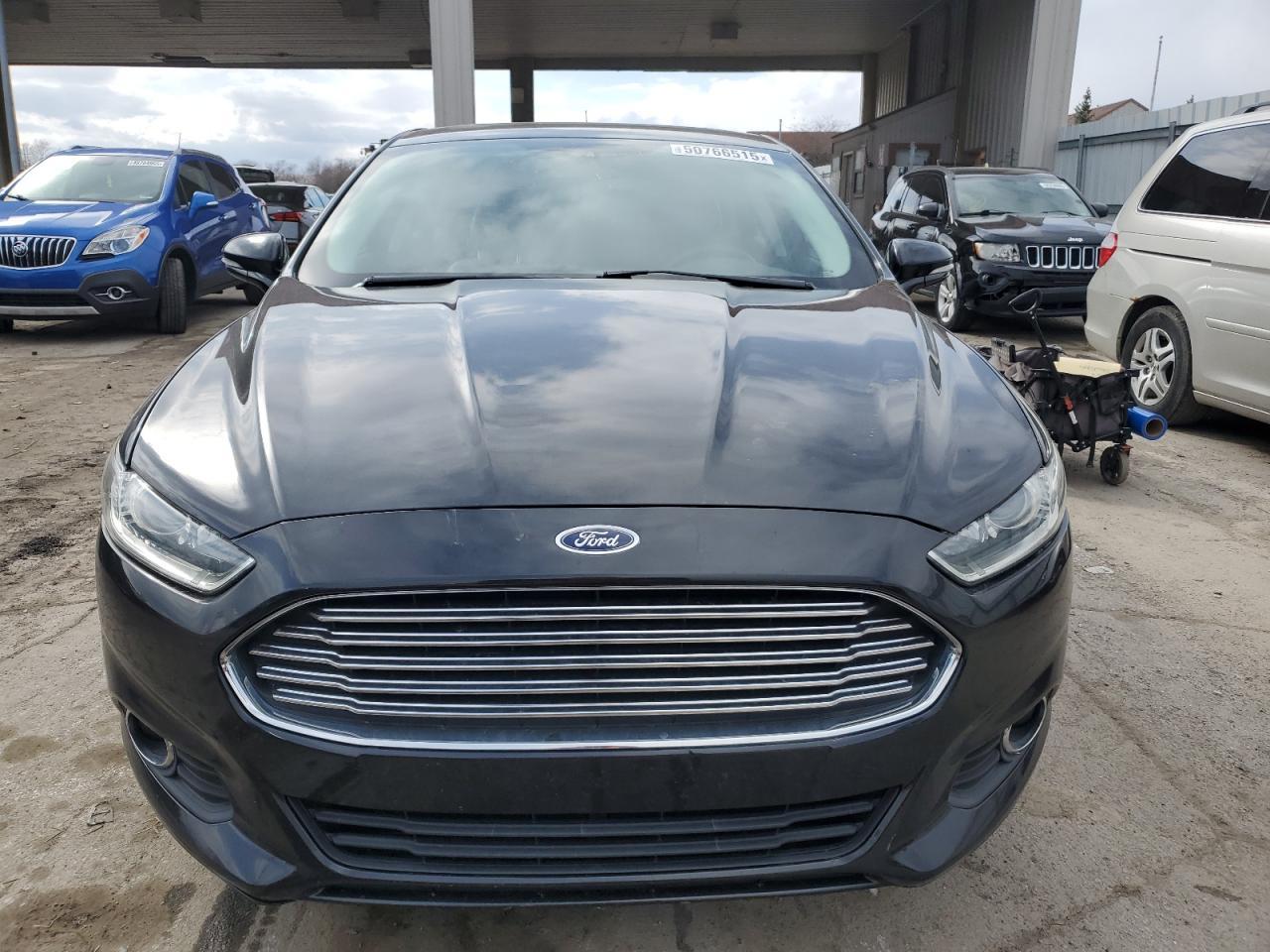 2013 FORD FUSION SE - Image 5