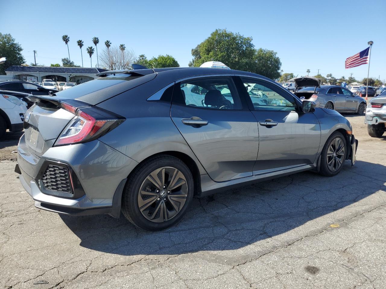 2018 HONDA CIVIC EX - Фото 3